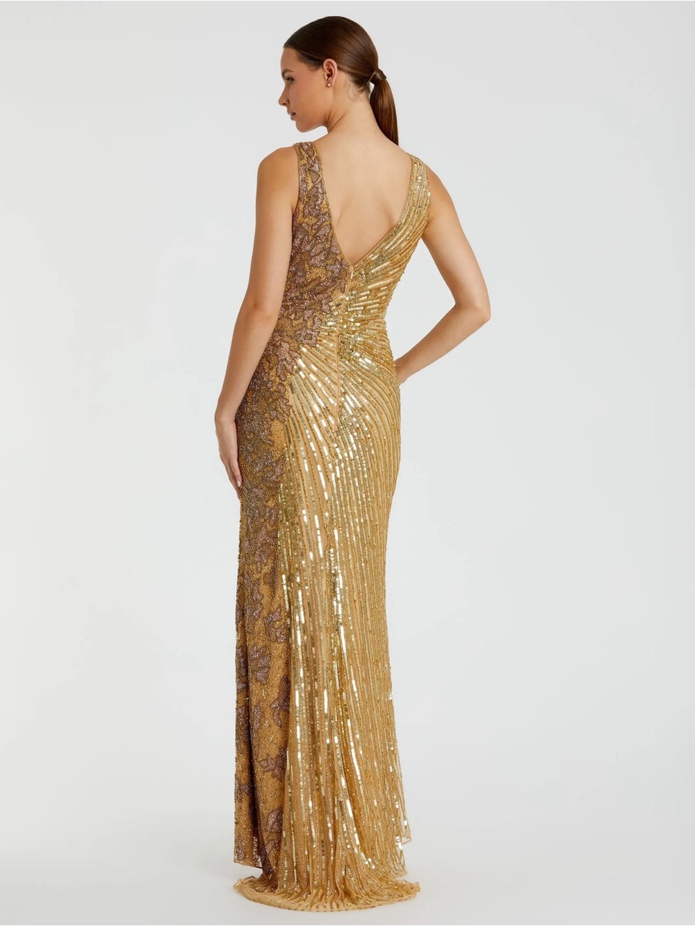 MAC DUGGAL Gold Beaded Floral Sleeveless Gown - Picture 16 of 17